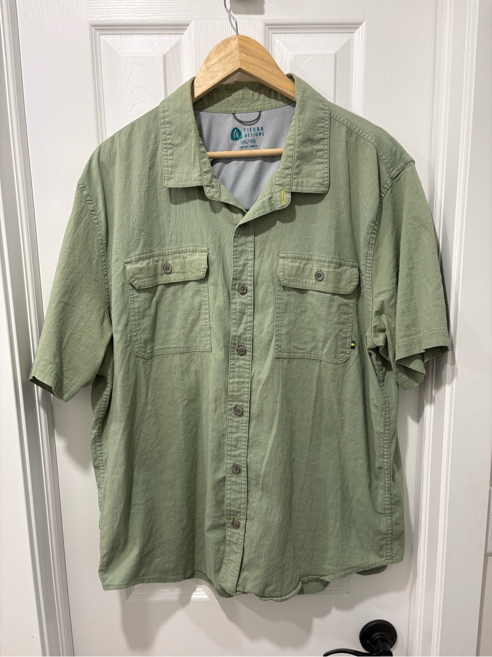 Men's Short-Sleeve Button-Up Shirt — Light Sage Green Sierra Designs XL